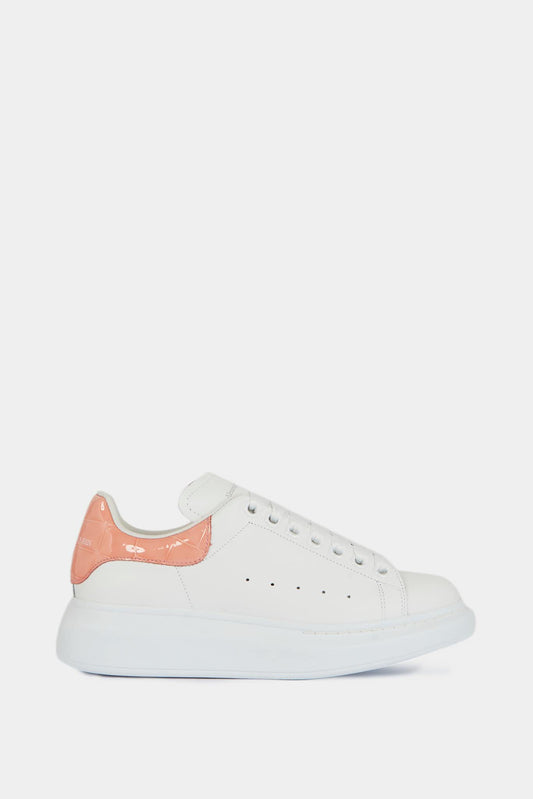 Alexander McQueen Basse Baskets "Oversized" white and pink with varnished effect