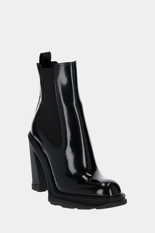 Alexander McQueen "Tread Heeled" black calf leather chelsea boots