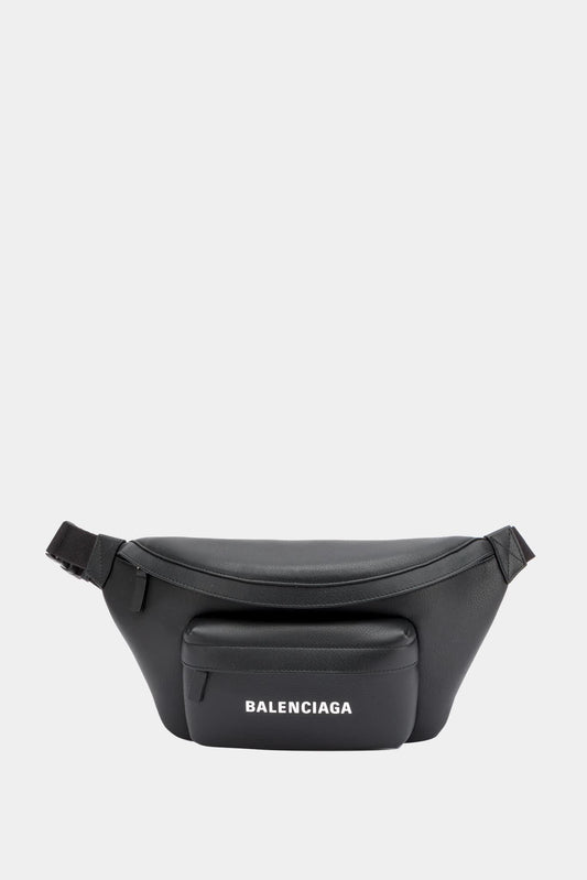 Balenciaga Sac ceinture en cuir "Everyday" - LECLAIREUR