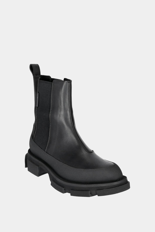 Both "Gao" black calf leather chelsea boots