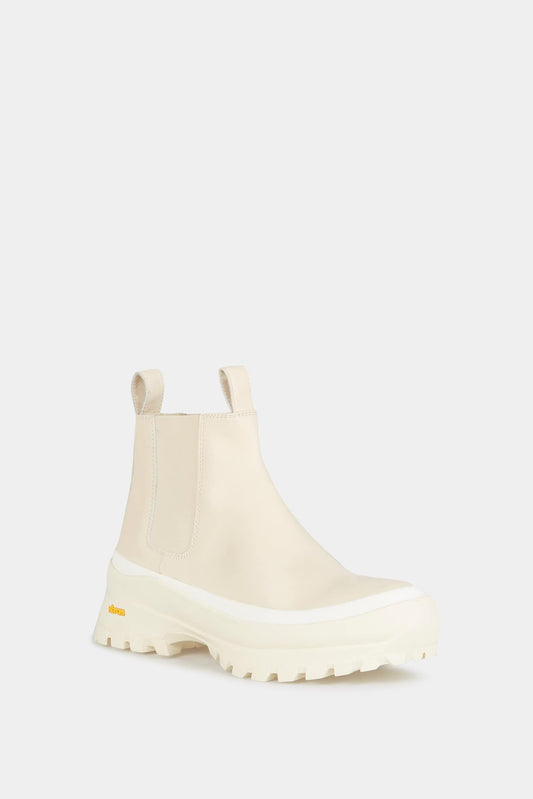 Jil Sander Boots with a notched beige leather sole