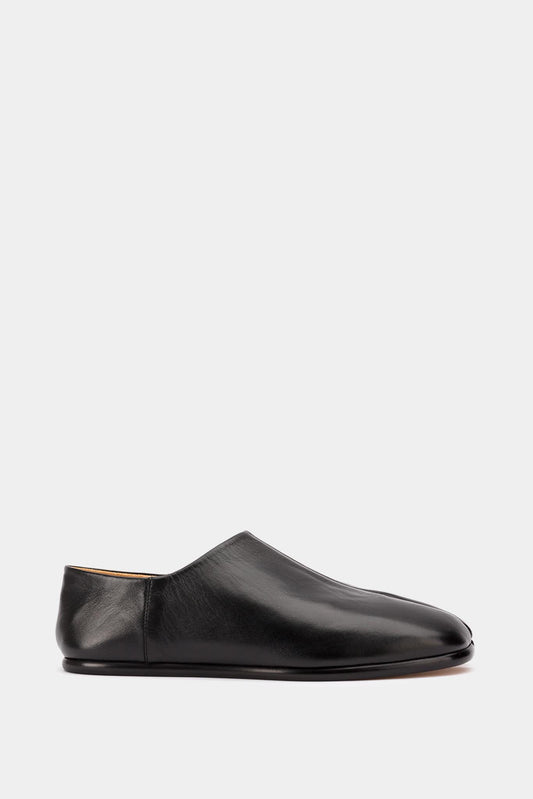 Maison Margiela Chaussures en cuir noires Tabi - LECLAIREUR