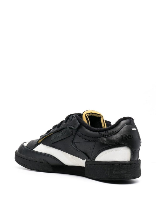 Maison Margiela x Reebok Sneakers noires et blanches "PROJECT 0 CC MEMORY OF V2" - LECLAIREUR
