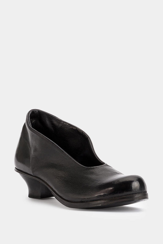 Muñoz Vrandecic Escarpins en cuir noirs - LECLAIREUR