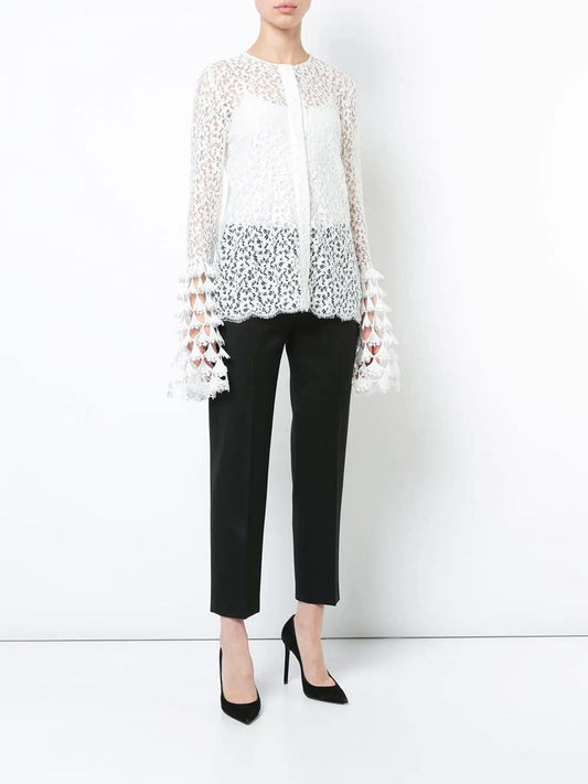 Blouse with poet sleeves in white lace
