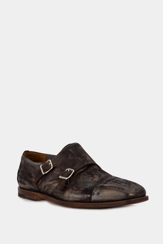 Brown leather shoes with distressed effect